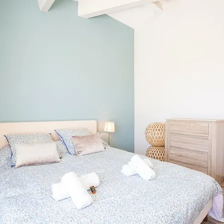 Beautiful Ideally Located On The Hills Of With Sea View * Antibes
