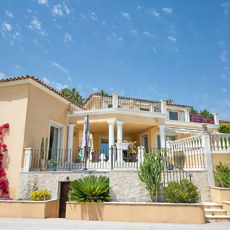 Beautiful Ideally Located On The Hills Of With Sea View * Antibes