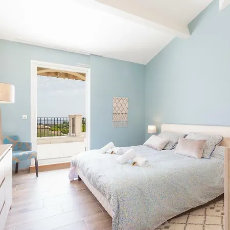 Beautiful Ideally Located On The Hills Of With Sea View * Antibes